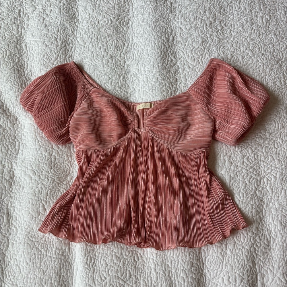 Illa Illa Blush Pleated Blouse